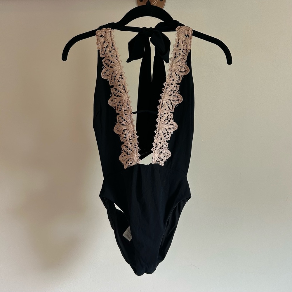 Blue Life black one piece plunge swimsuit with crochet lace detailing‎ Medium
